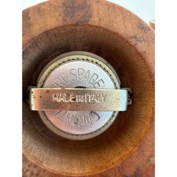 Vintage Tre Spade Mid-Century Italian Wood Salt Shaker and Pepper Mill Grinder S - Picture 4 of 8